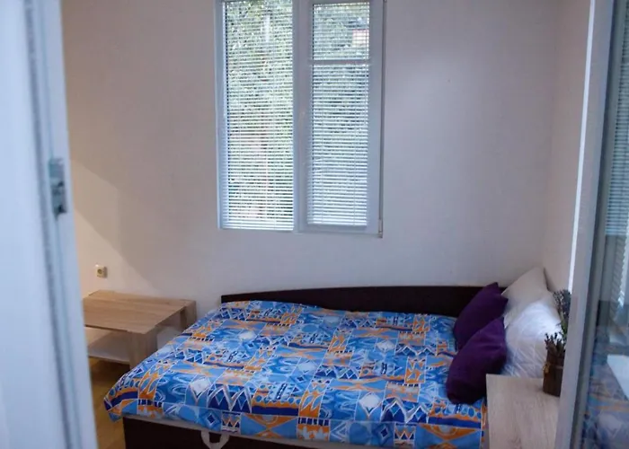 Apartamento център