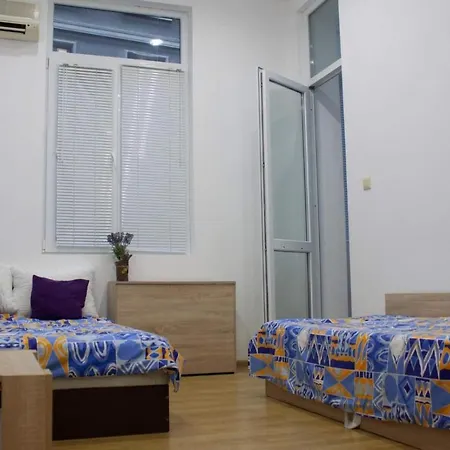 Apartamento център