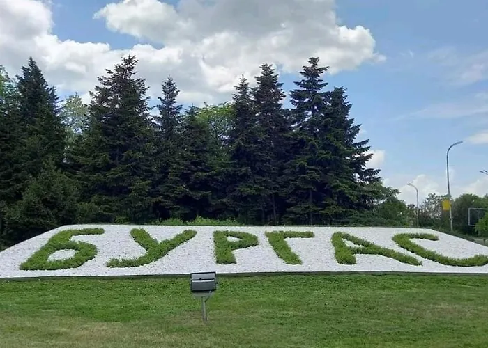 център Апартаменты *